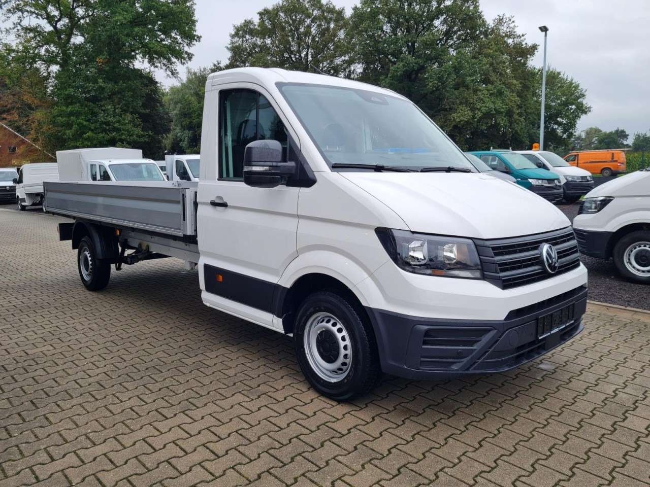 Volkswagen Crafter 35 Pritsche TDI Pritsche L4 KLIMA TEMPOMAT - 플랫베드 밴 : 사진 3 Volkswagen Crafter 35 Pritsche TDI Pritsche L4 KLIMA TEMPOMAT - 플랫베드 밴 : 사진 3