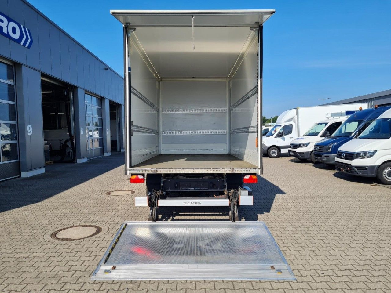 Volkswagen Crafter 50 Koffer hoch 2.0 TDI LBW KLIMA KAMERA - 박스 밴 : 사진 5 Volkswagen Crafter 50 Koffer hoch 2.0 TDI LBW KLIMA KAMERA - 박스 밴 : 사진 5