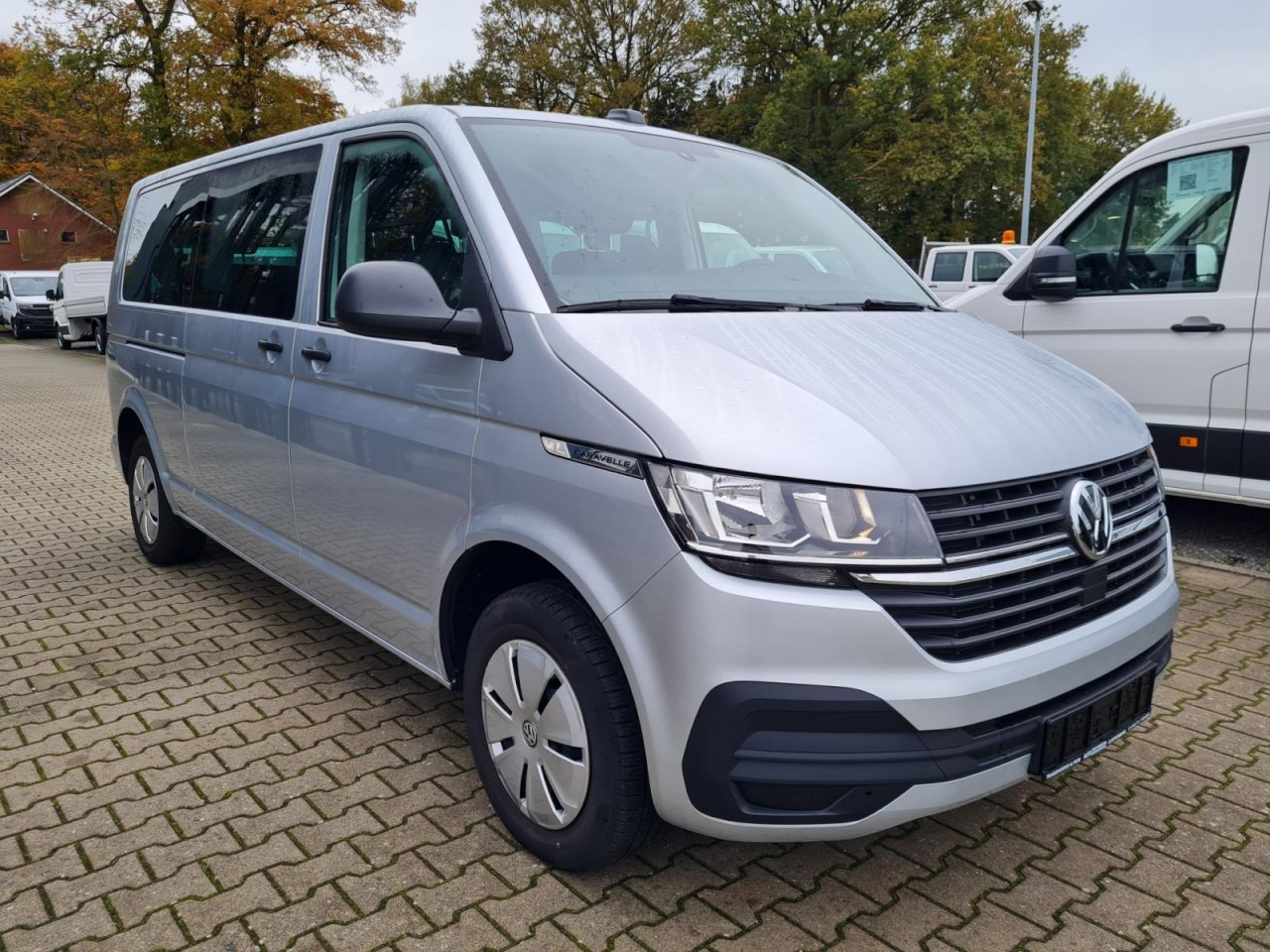 Volkswagen T6.1 Caravelle TDI lang 9 Sitzer 2 Schiebetüren Trendl. - 소형 버스, 승합차 : 사진 3 Volkswagen T6.1 Caravelle TDI lang 9 Sitzer 2 Schiebetüren Trendl. - 소형 버스, 승합차 : 사진 3