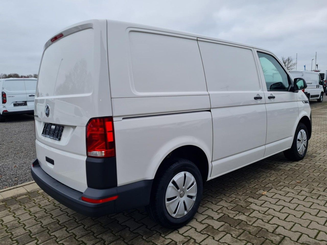 Volkswagen T6.1 Kasten L1 KR Heckklappe KAMERA KLIMA ALLWET - 소형 밴 : 사진 4 Volkswagen T6.1 Kasten L1 KR Heckklappe KAMERA KLIMA ALLWET - 소형 밴 : 사진 4