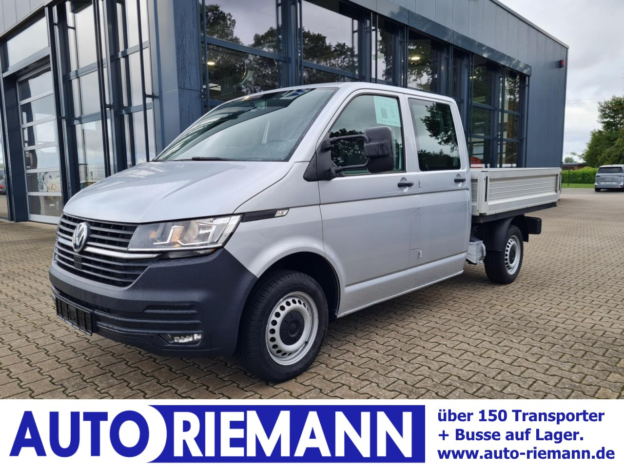 Volkswagen T6.1 Pritsche LR Doka 6-Sitze KLIMA - 플랫베드 밴, 콤비 밴 : 사진 1 Volkswagen T6.1 Pritsche LR Doka 6-Sitze KLIMA - 플랫베드 밴, 콤비 밴 : 사진 1