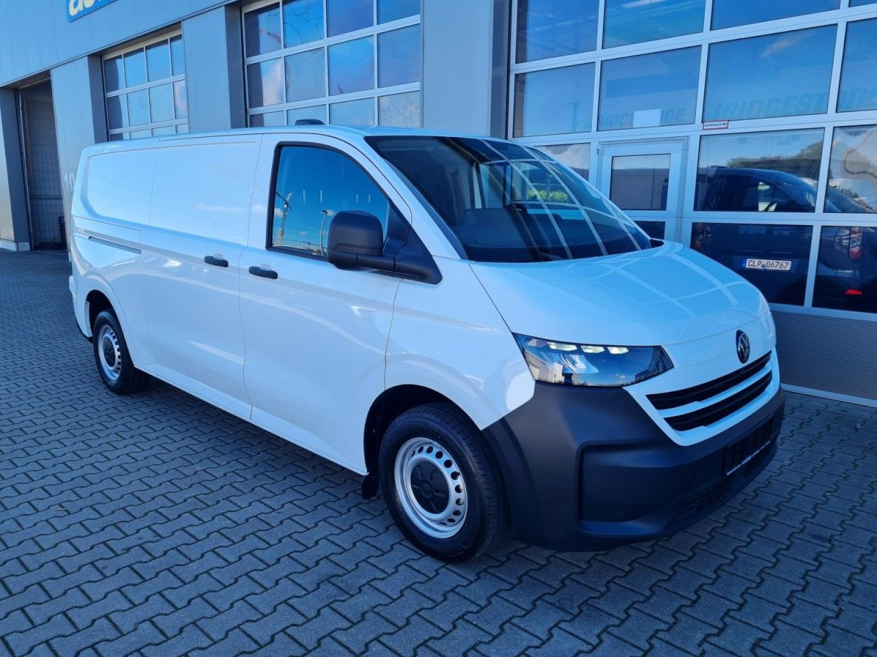 Volkswagen T7 Kasten TDI 4Motion LR L2H1 LED KAMERA TEMPOMA - 소형 밴 : 사진 3 Volkswagen T7 Kasten TDI 4Motion LR L2H1 LED KAMERA TEMPOMA - 소형 밴 : 사진 3