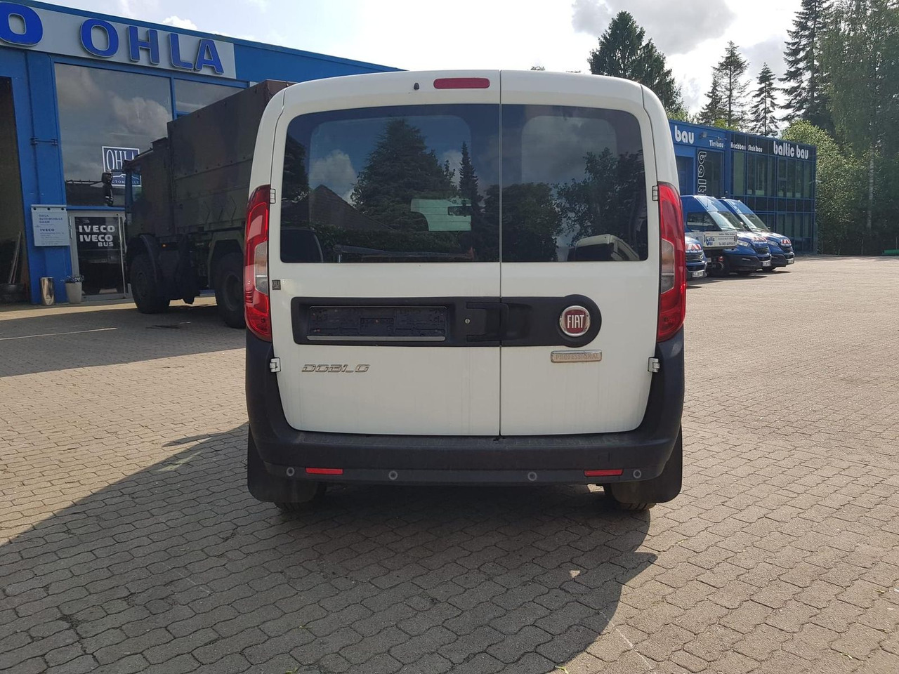 Fiat Doblo Kastenwagen SX 1.3 Klima, Radio mit Nav... - 승합차 : 사진 4 Fiat Doblo Kastenwagen SX 1.3 Klima, Radio mit Nav... - 승합차 : 사진 4