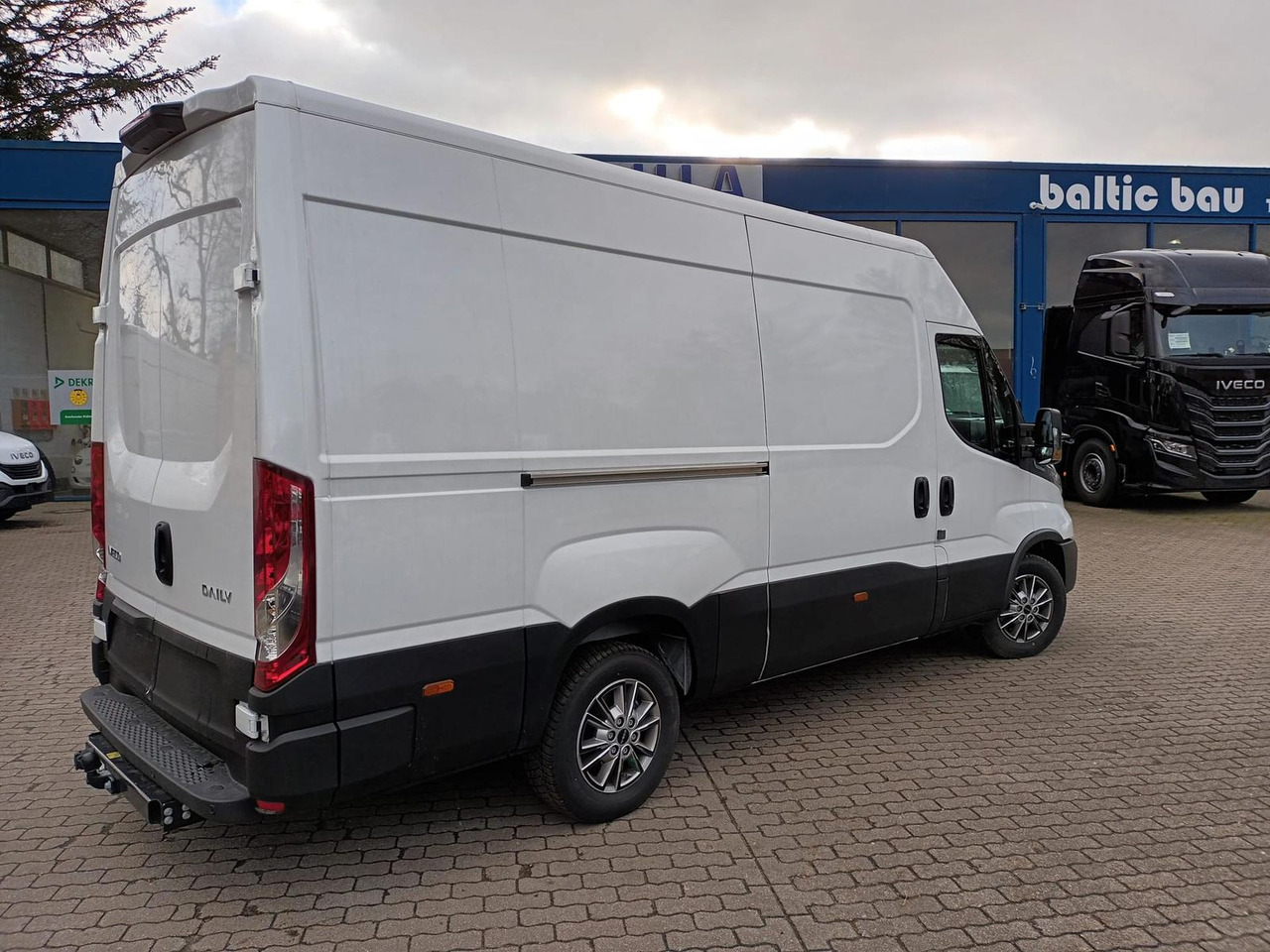 Iveco Daily 35S16A8 V 3520L - ab 0% Finanzieren - 패널 밴 : 사진 3 Iveco Daily 35S16A8 V 3520L - ab 0% Finanzieren - 패널 밴 : 사진 3