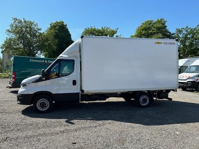 Iveco Daily 35S16H 3.0 LBW Kamera Spoiler 11... - 박스 밴 : 사진 3 Iveco Daily 35S16H 3.0 LBW Kamera Spoiler 11... - 박스 밴 : 사진 3