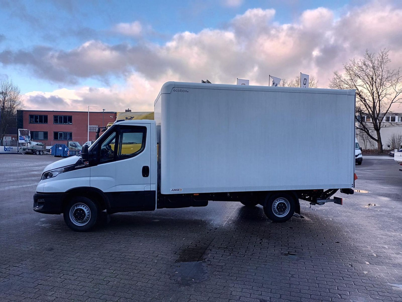 Iveco Daily 35S16HA8 Koffer LBW - ab 0% Finanzieren - 박스 밴 : 사진 2 Iveco Daily 35S16HA8 Koffer LBW - ab 0% Finanzieren - 박스 밴 : 사진 2