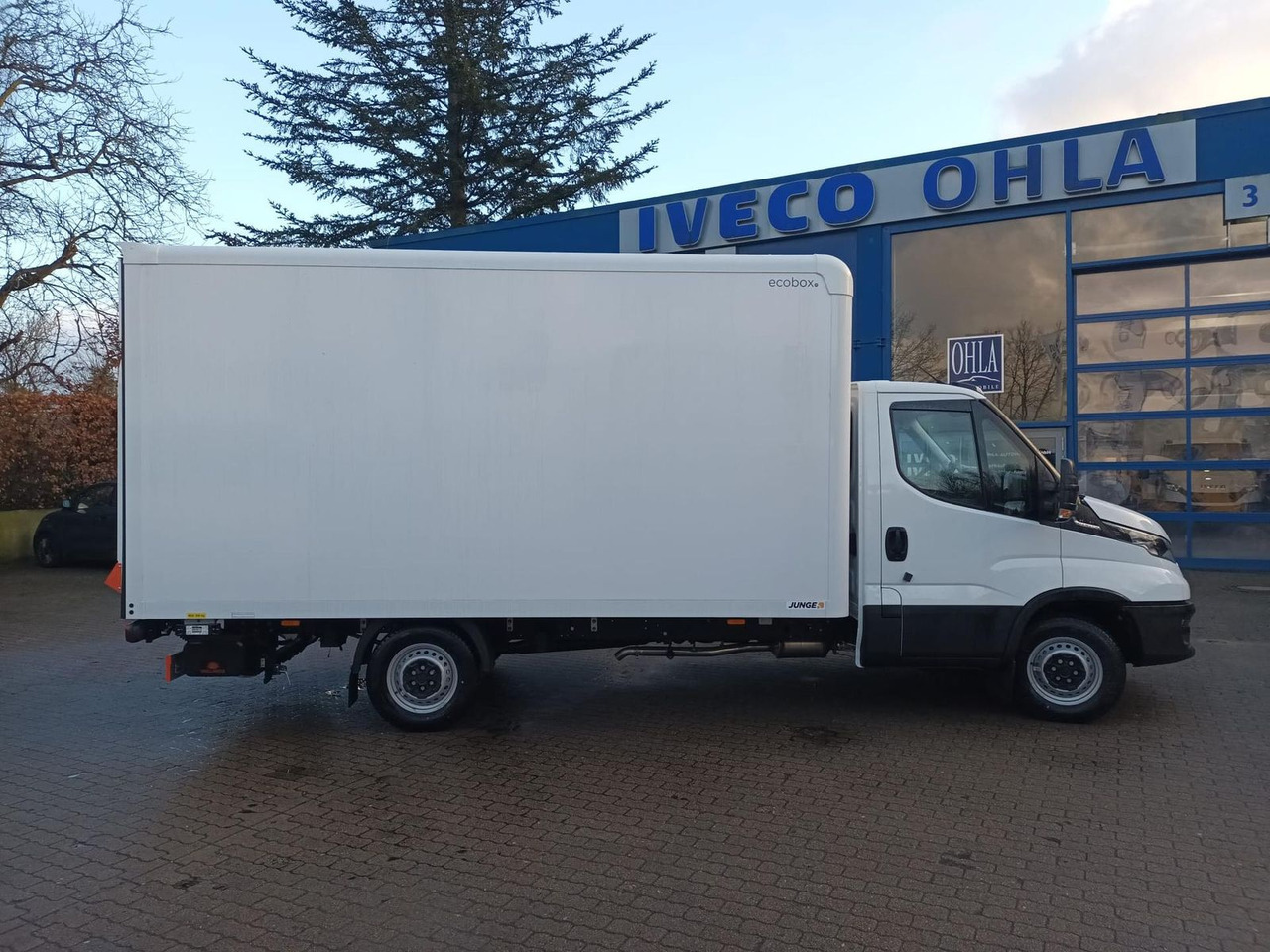 Iveco Daily 35S16HA8 Koffer LBW - ab 0% Finanzieren - 박스 밴 : 사진 5 Iveco Daily 35S16HA8 Koffer LBW - ab 0% Finanzieren - 박스 밴 : 사진 5