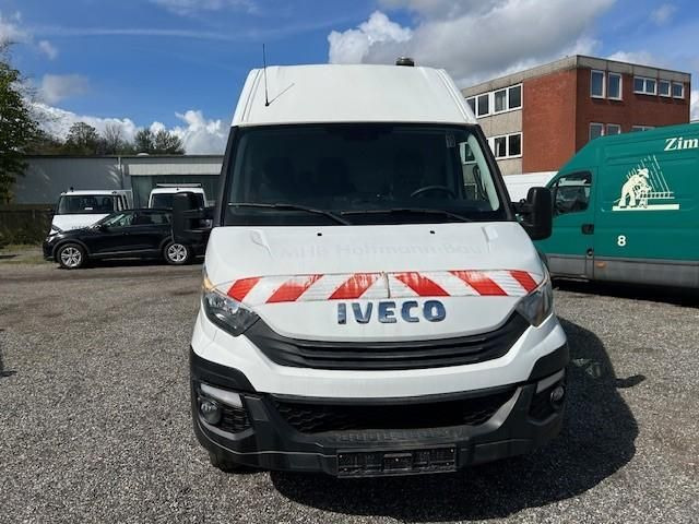 Iveco Daily 50C18HA8V 3520L Automatik,AHK (179 PS),... - 패널 밴 : 사진 2 Iveco Daily 50C18HA8V 3520L Automatik,AHK (179 PS),... - 패널 밴 : 사진 2