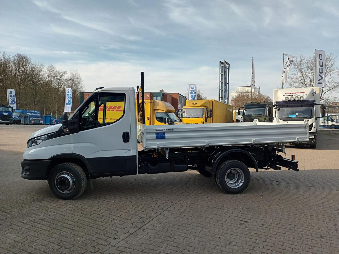 Iveco Daily 70C18H Dreiseitenkipper ab 0% Finanzieren - 덤프 밴 : 사진 2 Iveco Daily 70C18H Dreiseitenkipper ab 0% Finanzieren - 덤프 밴 : 사진 2