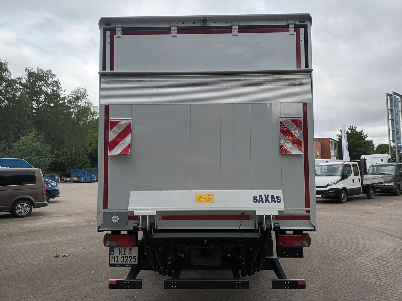 Iveco ML120E25/P KOFFER LBW 1,5t SAXAS AHK 185 kW (... - 커튼사이더 트럭 : 사진 3 Iveco ML120E25/P KOFFER LBW 1,5t SAXAS AHK 185 kW (... - 커튼사이더 트럭 : 사진 3