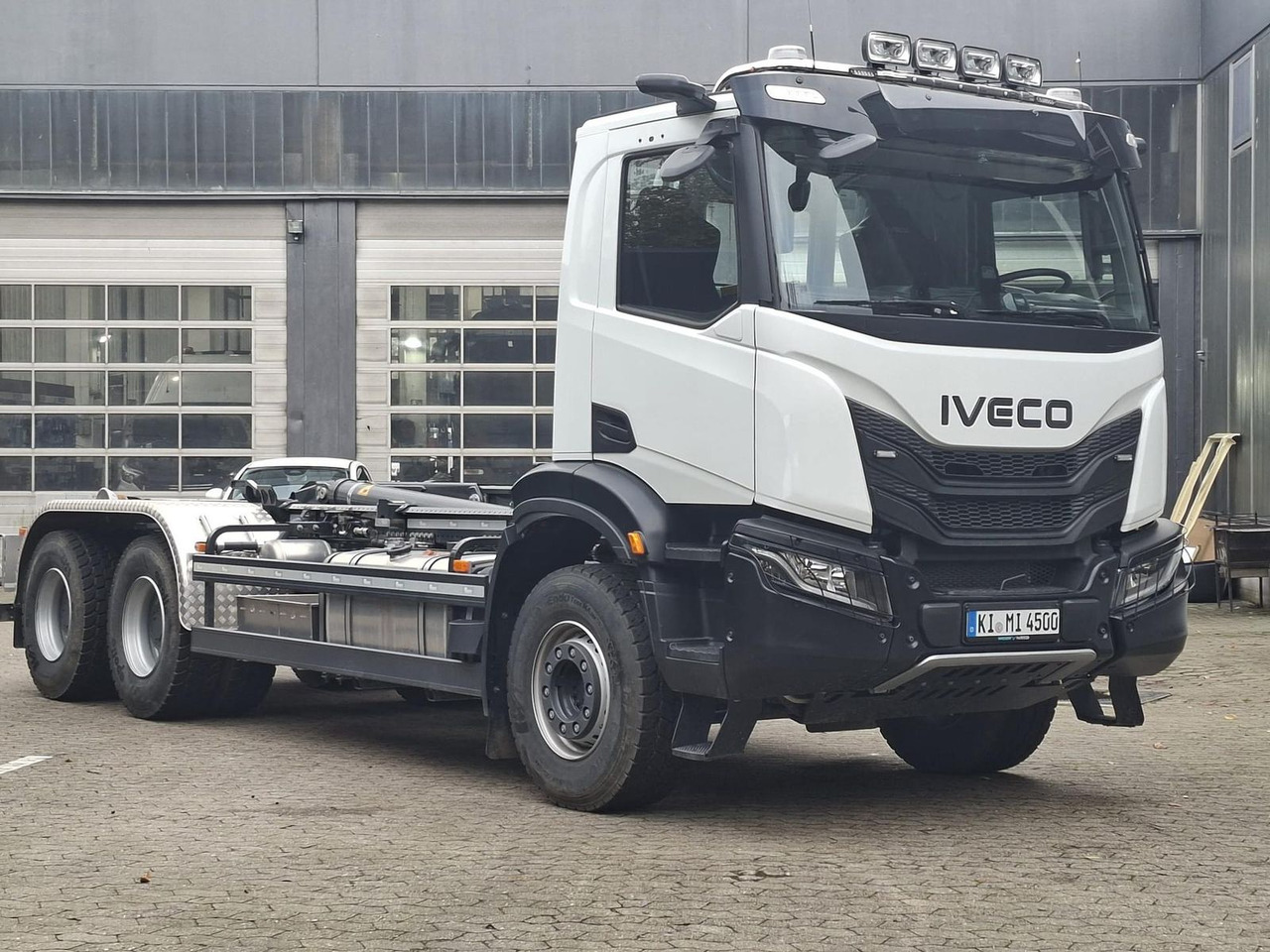 Iveco X-Way AD300X46Z/P HR OFF MEILLER ABROLLKIPPER - 덤프트럭 : 사진 1 Iveco X-Way AD300X46Z/P HR OFF MEILLER ABROLLKIPPER - 덤프트럭 : 사진 1