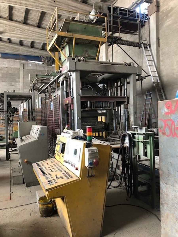 Henke Variant – Brick Manufacturing Plant / Steinfertigungsanlage - 블록 제작 기계 : 사진 2 Henke Variant – Brick Manufacturing Plant / Steinfertigungsanlage - 블록 제작 기계 : 사진 2