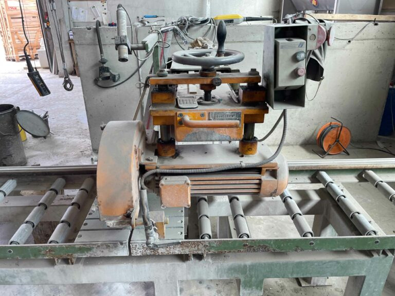 Löffler KS40 / 500 HV – crosscut saw / Ablängsäge - 기계 공구 : 사진 1 Löffler KS40 / 500 HV – crosscut saw / Ablängsäge - 기계 공구 : 사진 1