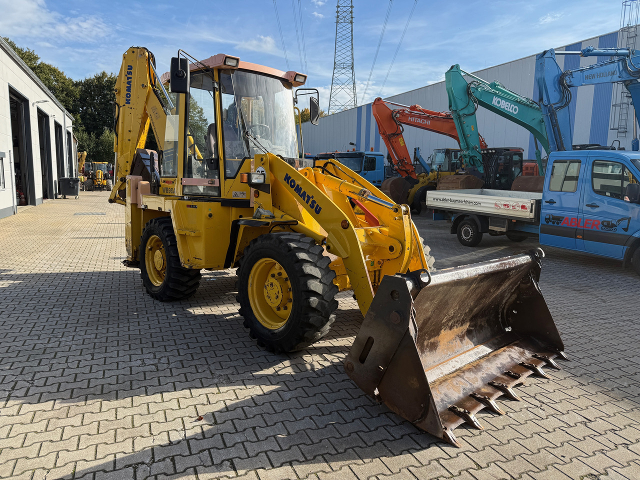 Komatsu WB98A-2 Baggerlader SW - 백호 로더 : 사진 4 Komatsu WB98A-2 Baggerlader SW - 백호 로더 : 사진 4