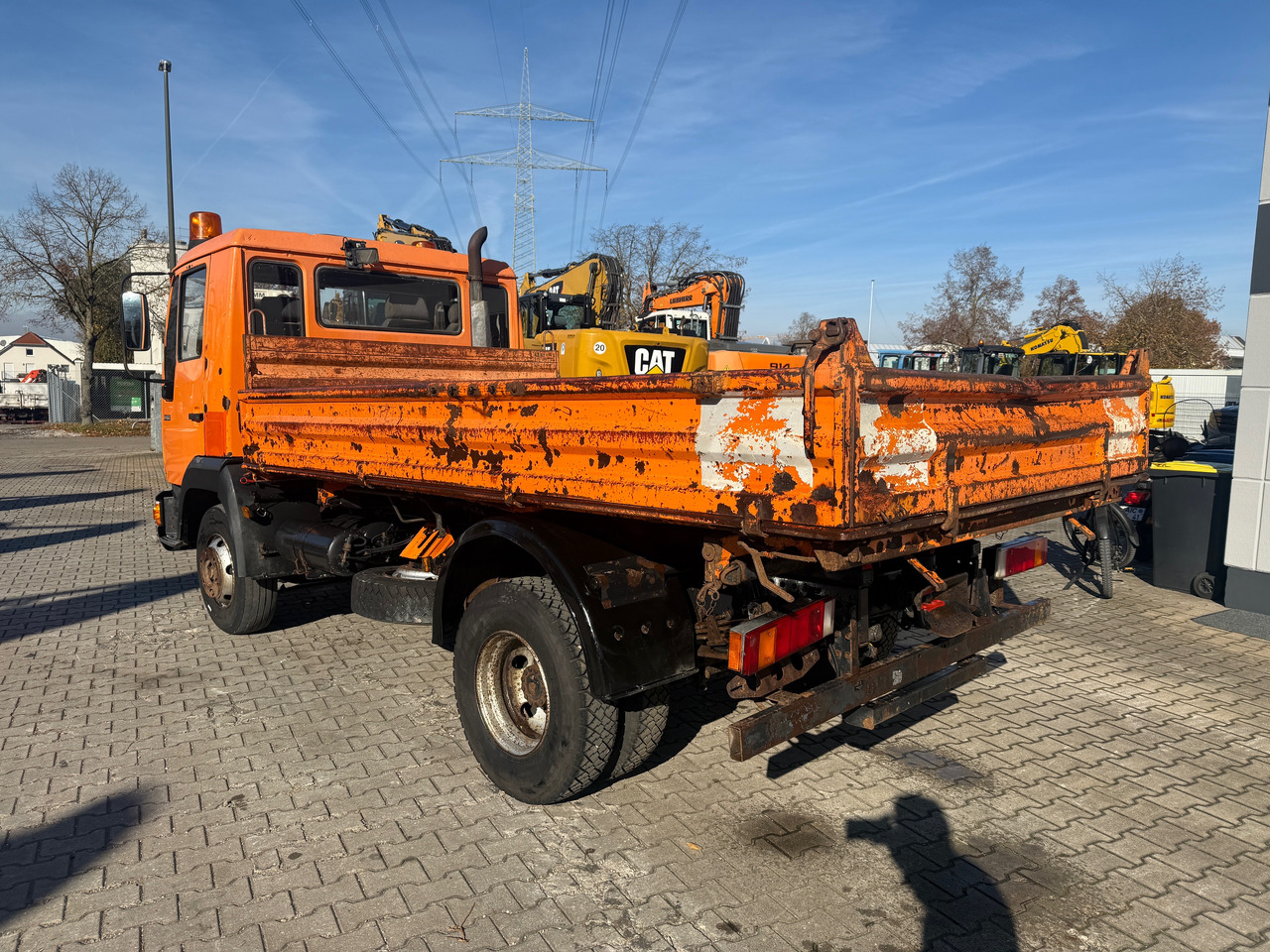 MAN 8.163 L2000 3-Seiten-Kipper AHK - 덤프트럭 : 사진 5 MAN 8.163 L2000 3-Seiten-Kipper AHK - 덤프트럭 : 사진 5