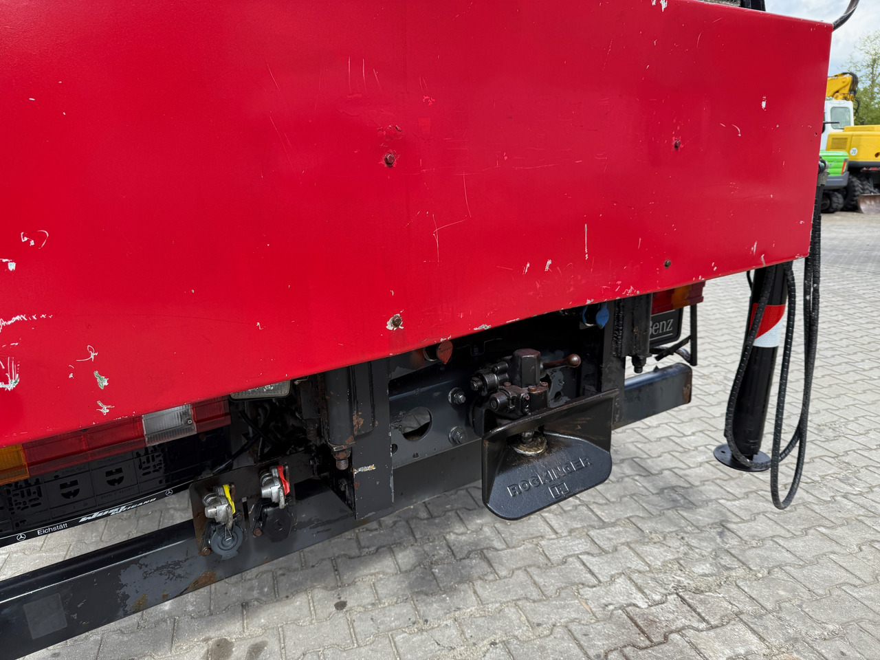 드롭사이드/ 플랫베드 트럭, 크레인 트럭 Mercedes-Benz 1840 Actros 2-Seiten-Kipper mit Kran Hiab 125-3 mit Funk : 사진 9