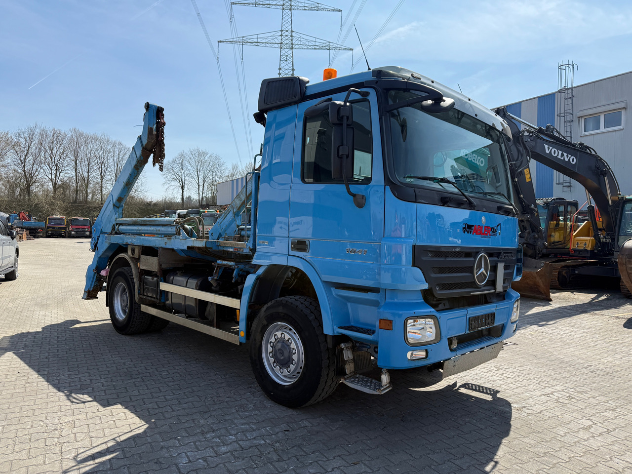 Mercedes-Benz 1841 Actros MP2 Absetzkipper 4x4 Allrad Klima - 스킵 로더 트럭 : 사진 4 Mercedes-Benz 1841 Actros MP2 Absetzkipper 4x4 Allrad Klima - 스킵 로더 트럭 : 사진 4