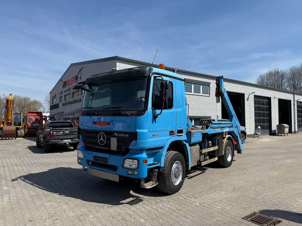 Mercedes-Benz 1841 Actros MP2 Absetzkipper 4x4 Allrad Klima - 스킵 로더 트럭 : 사진 2 Mercedes-Benz 1841 Actros MP2 Absetzkipper 4x4 Allrad Klima - 스킵 로더 트럭 : 사진 2