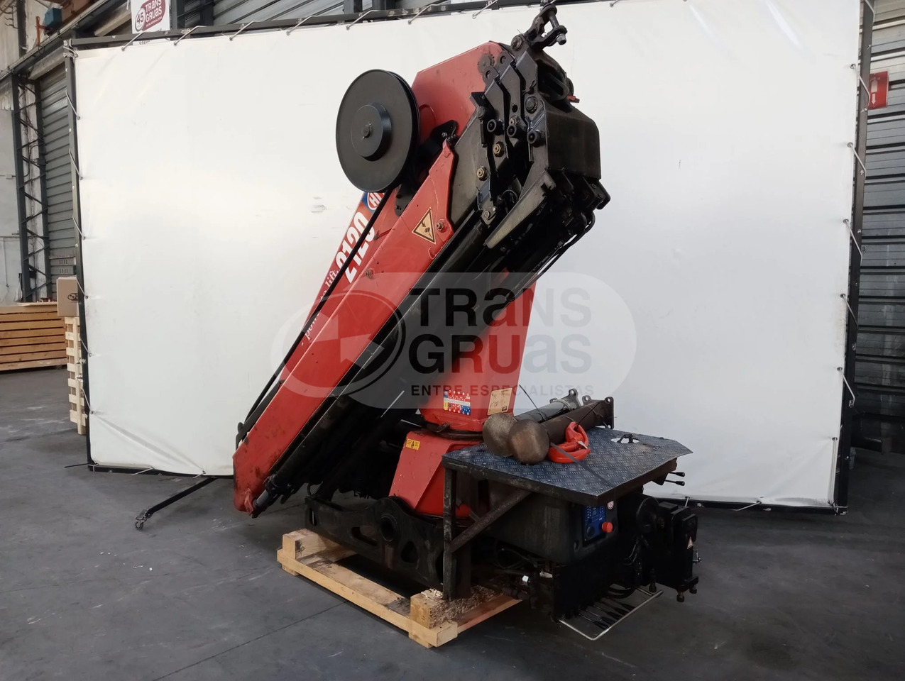 Grúa hidráulica HMF 2120 K RC - 로더 크레인 : 사진 5 Grúa hidráulica HMF 2120 K RC - 로더 크레인 : 사진 5