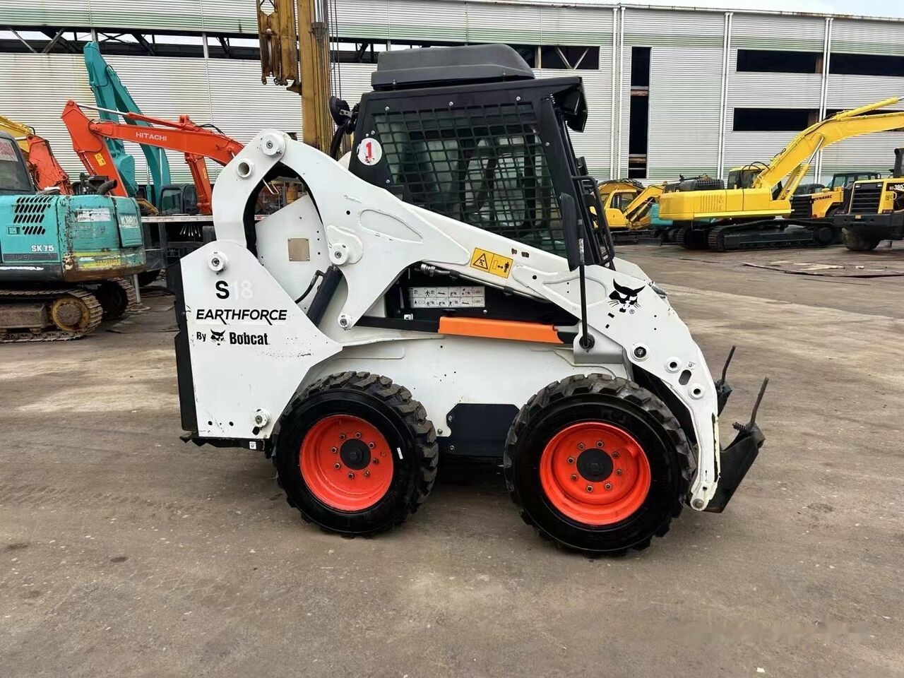 Bobcat S18 - 스키드 스티어 로더 : 사진 4 Bobcat S18 - 스키드 스티어 로더 : 사진 4