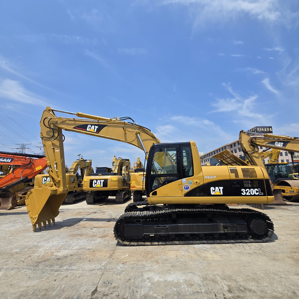 CATERPILLAR 320CL - 굴착기 : 사진 1 CATERPILLAR 320CL - 굴착기 : 사진 1