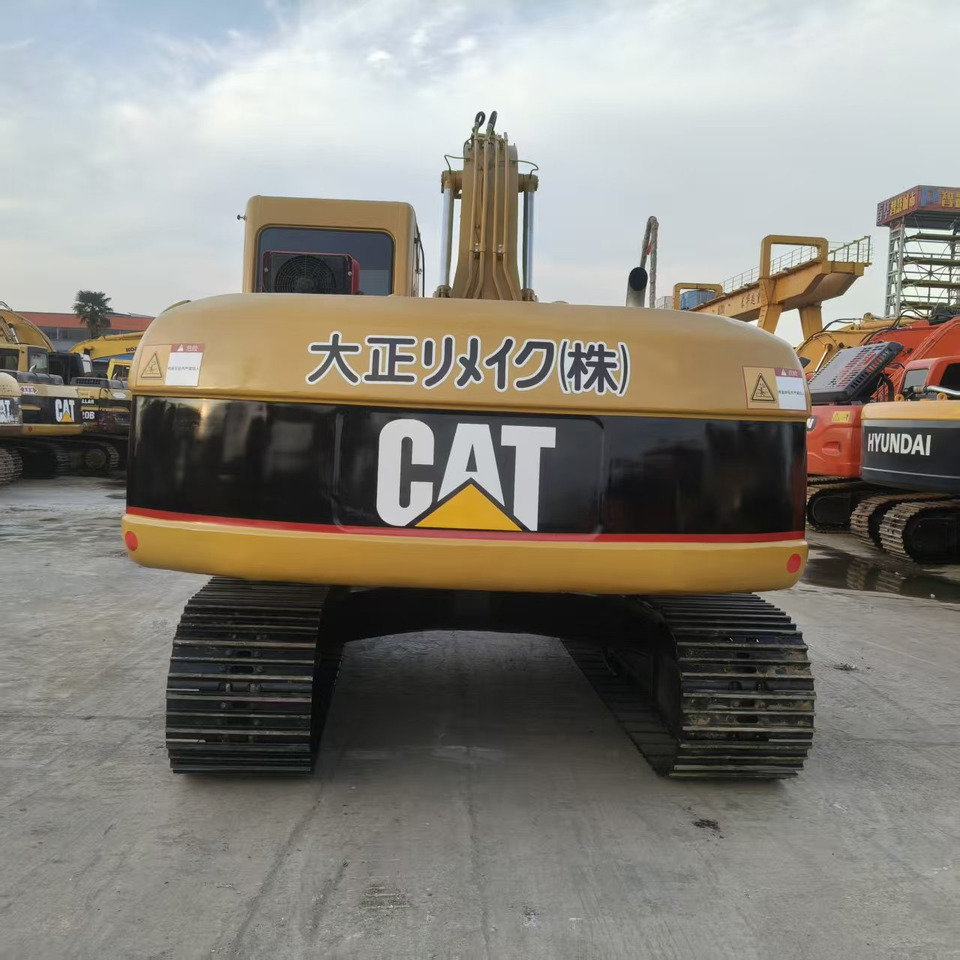 CATERPILLAR 320C - 굴착기 : 사진 4 CATERPILLAR 320C - 굴착기 : 사진 4