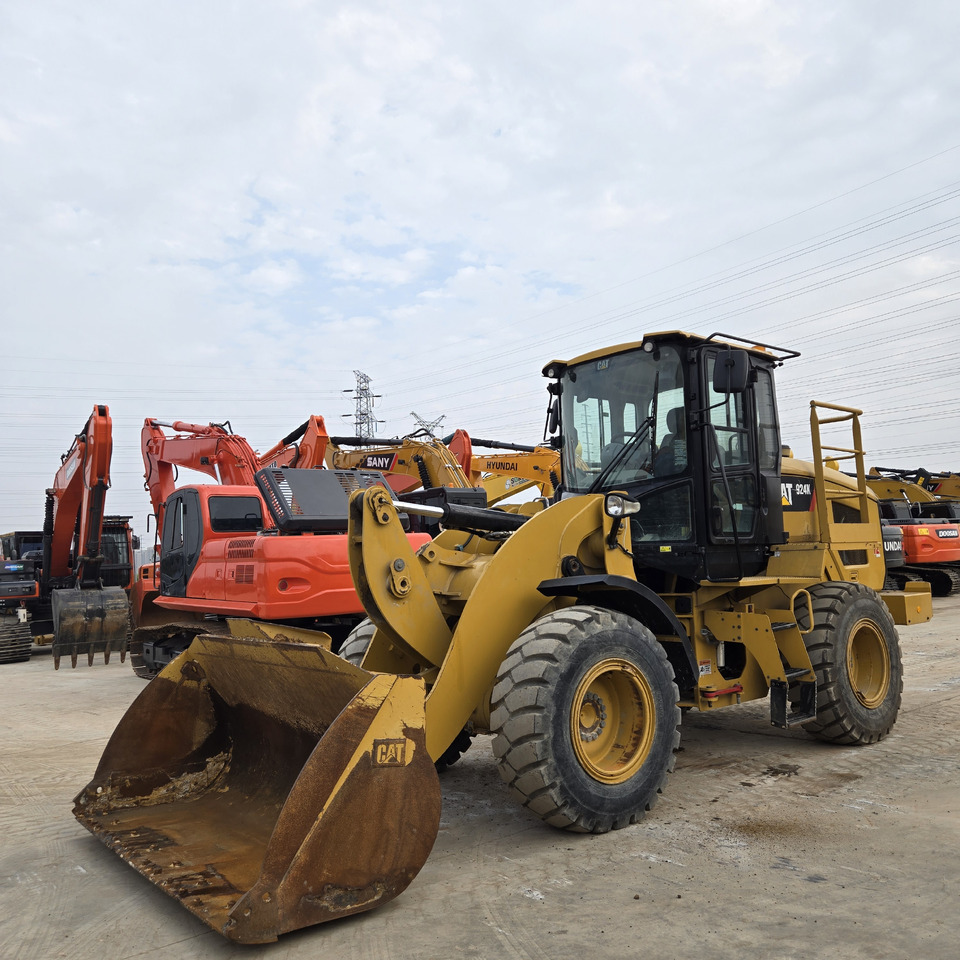 CATERPILLAR 924K - 휠 로더 : 사진 1 CATERPILLAR 924K - 휠 로더 : 사진 1