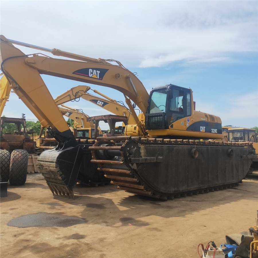 Caterpillar 320C Amphibious Excavator - 크롤러 굴삭기 : 사진 1 Caterpillar 320C Amphibious Excavator - 크롤러 굴삭기 : 사진 1