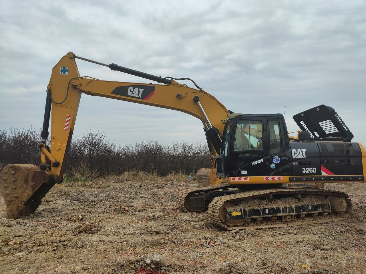 Caterpillar 326D - 크롤러 굴삭기 : 사진 1 Caterpillar 326D - 크롤러 굴삭기 : 사진 1
