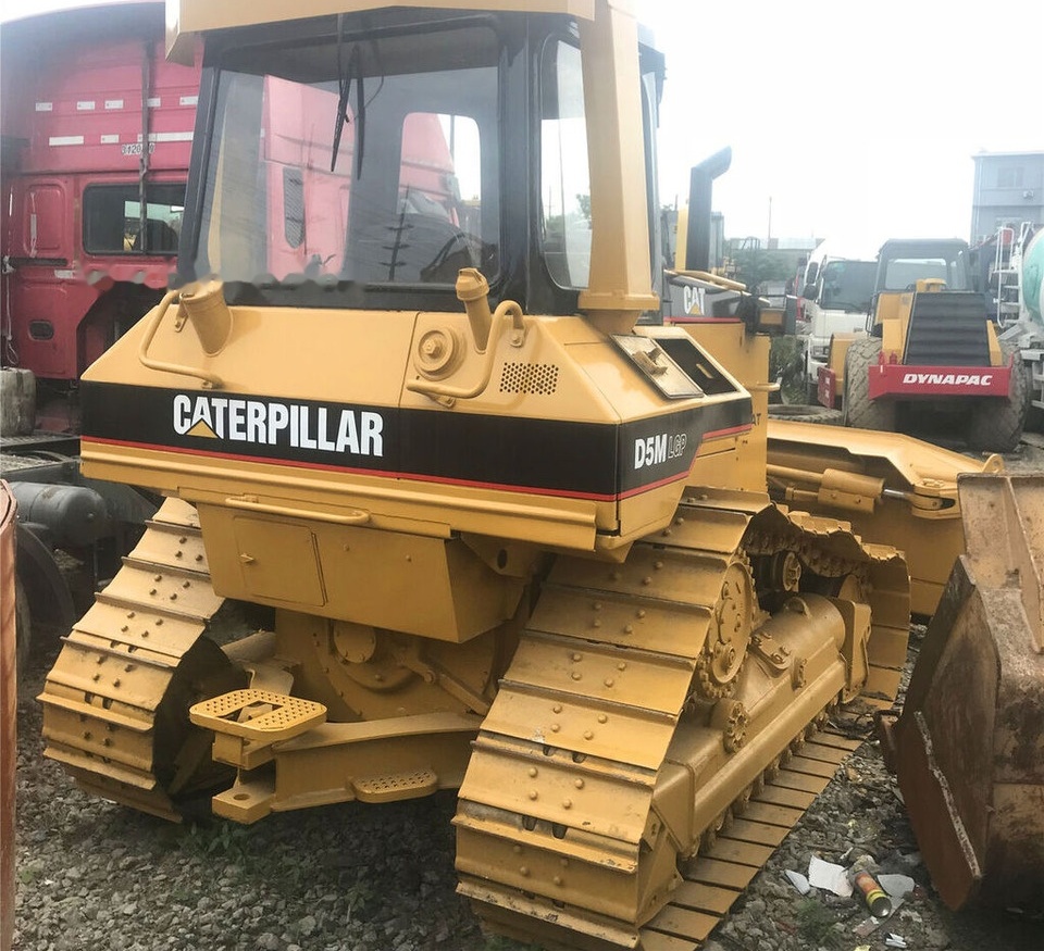 Caterpillar D5M - 불도저 : 사진 2 Caterpillar D5M - 불도저 : 사진 2