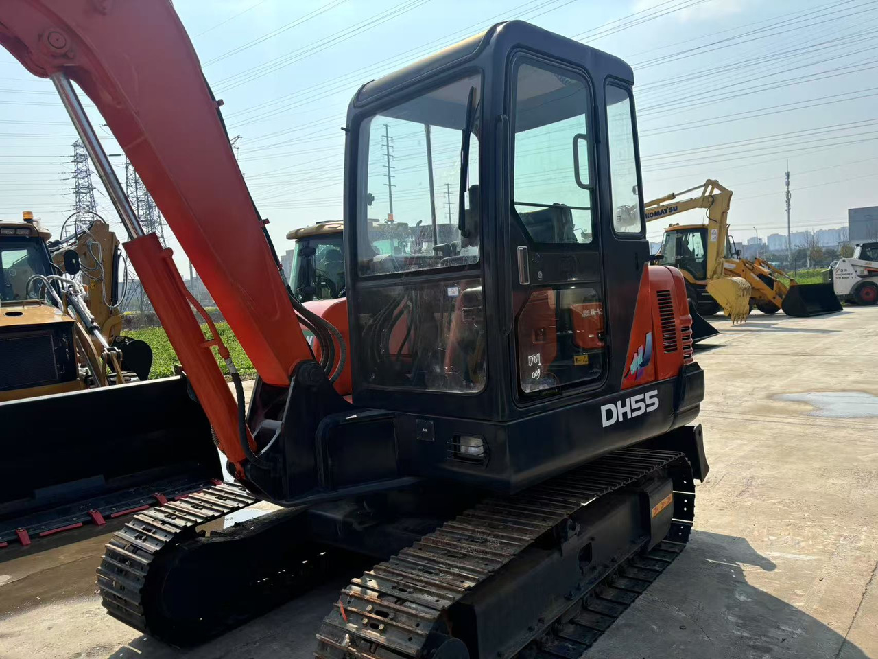 Doosan DH55 - 미니 굴삭기 : 사진 4 Doosan DH55 - 미니 굴삭기 : 사진 4