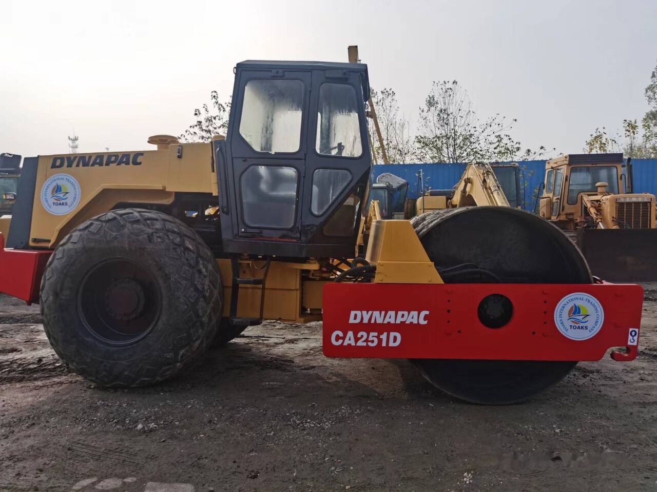 Dynapac CA251D - 로드 롤러 : 사진 4 Dynapac CA251D - 로드 롤러 : 사진 4