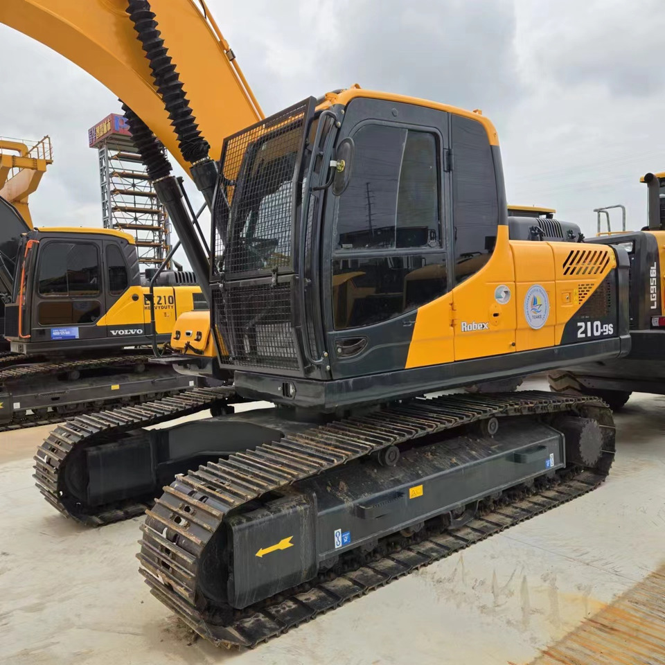 HYUNDAI R210-9S - 굴착기 : 사진 5 HYUNDAI R210-9S - 굴착기 : 사진 5