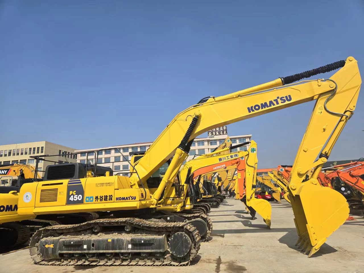 KOMATSU PC450-8 - 굴착기 : 사진 2 KOMATSU PC450-8 - 굴착기 : 사진 2