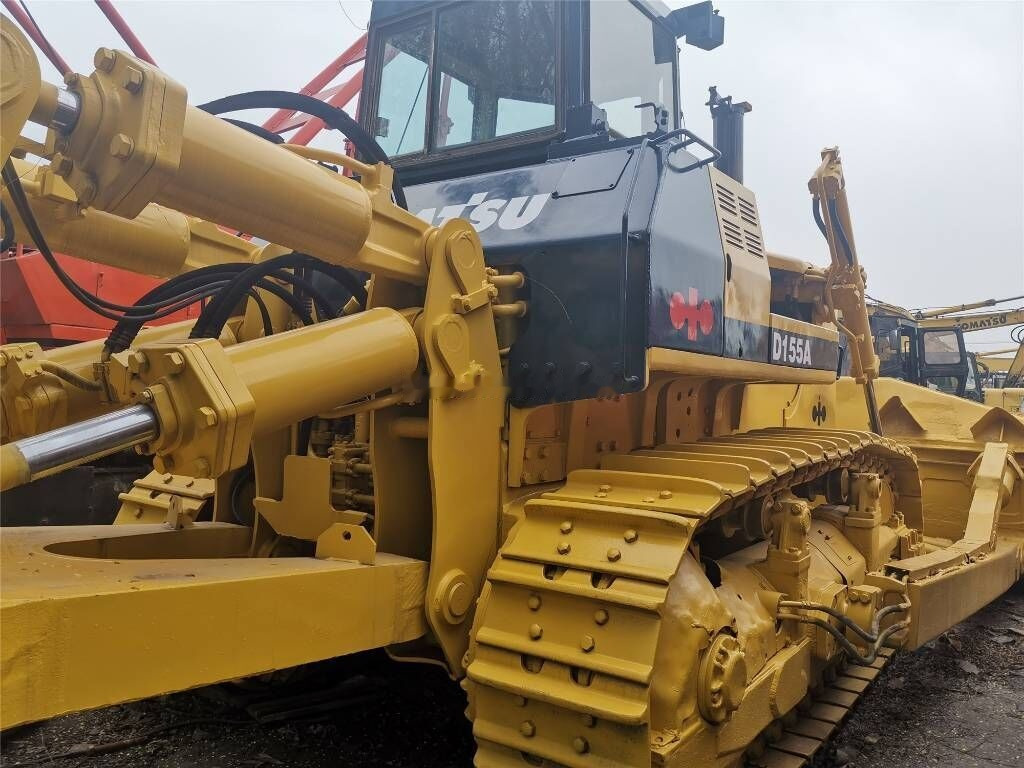 Komatsu D155A-2 - 불도저 : 사진 1 Komatsu D155A-2 - 불도저 : 사진 1