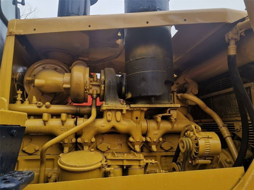 불도저 Komatsu D155A-2 : 사진 5