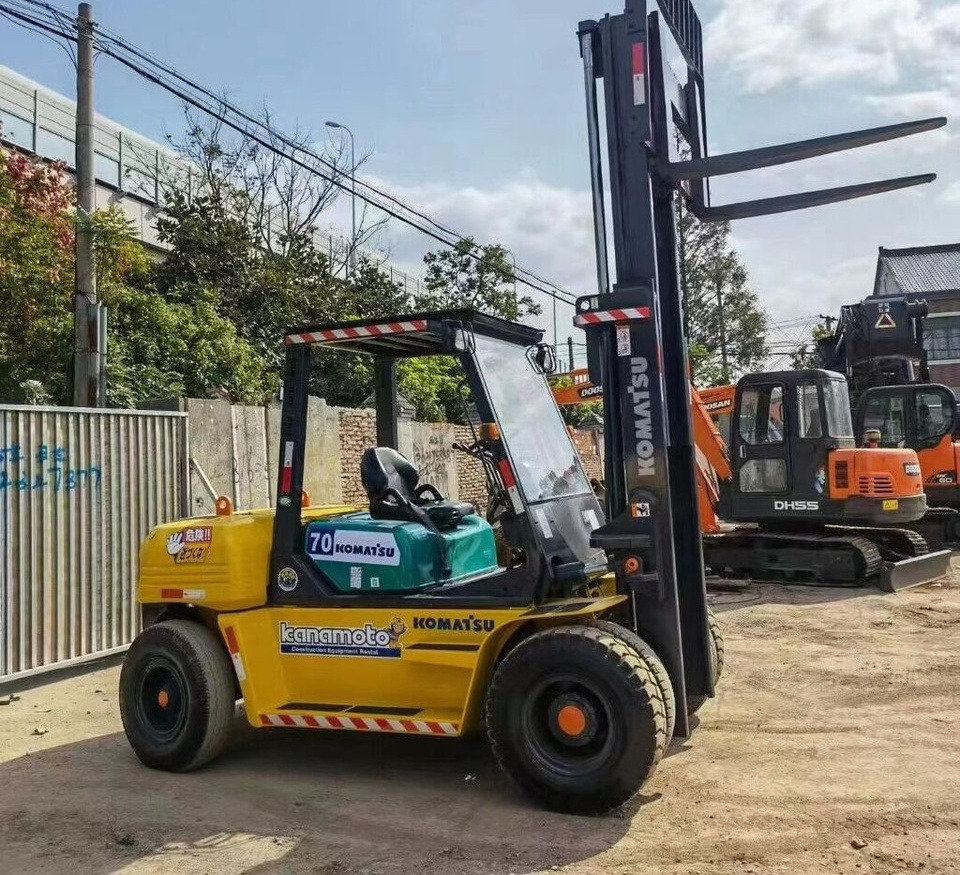 Komatsu FD70-7 - 디젤 지게차 : 사진 4 Komatsu FD70-7 - 디젤 지게차 : 사진 4