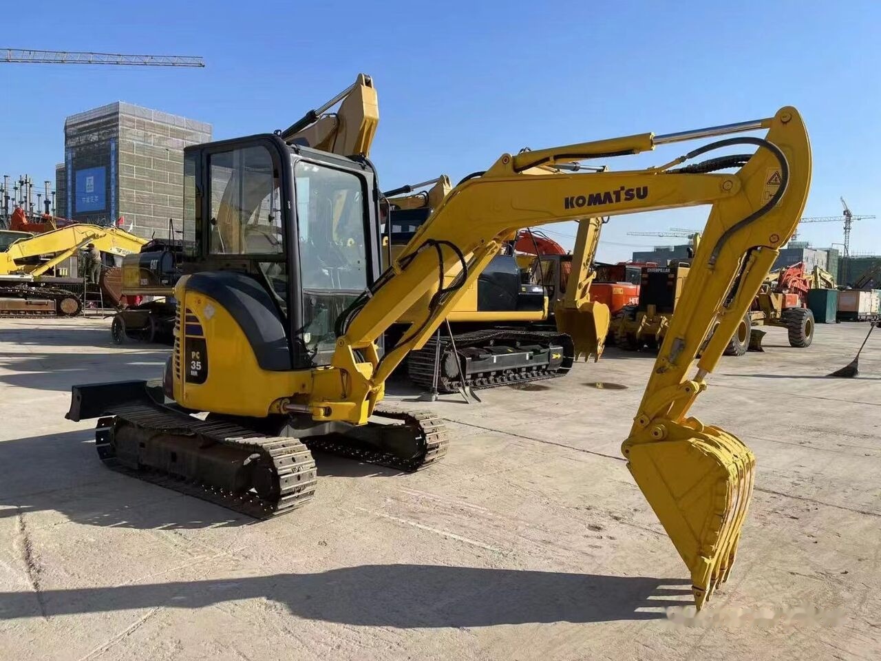 Komatsu Quasi-New PC35MR - 미니 굴삭기 : 사진 5 Komatsu Quasi-New PC35MR - 미니 굴삭기 : 사진 5