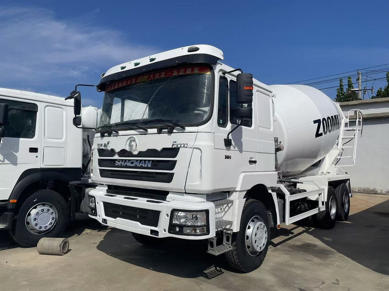 Shacman F3000 Concrete mixer truck - 콘크리트 믹서 트럭 : 사진 1 Shacman F3000 Concrete mixer truck - 콘크리트 믹서 트럭 : 사진 1