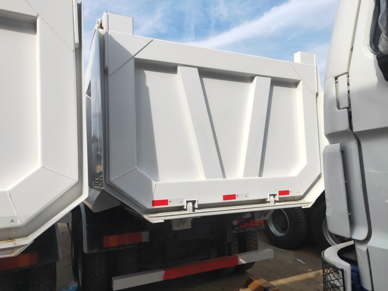 덤프트럭 Sinotruk HOWO 371 6*4  Dump truck : 사진 11