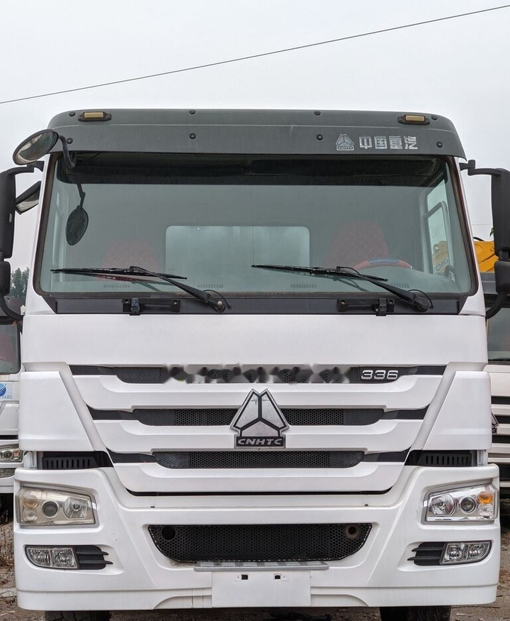 Sinotruk HOWO 8*4 Fence Truck - 드롭사이드/ 플랫베드 트럭 : 사진 3 Sinotruk HOWO 8*4 Fence Truck - 드롭사이드/ 플랫베드 트럭 : 사진 3