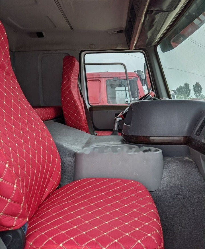 Sinotruk HOWO 8*4 Fence Truck - 드롭사이드/ 플랫베드 트럭 : 사진 5 Sinotruk HOWO 8*4 Fence Truck - 드롭사이드/ 플랫베드 트럭 : 사진 5