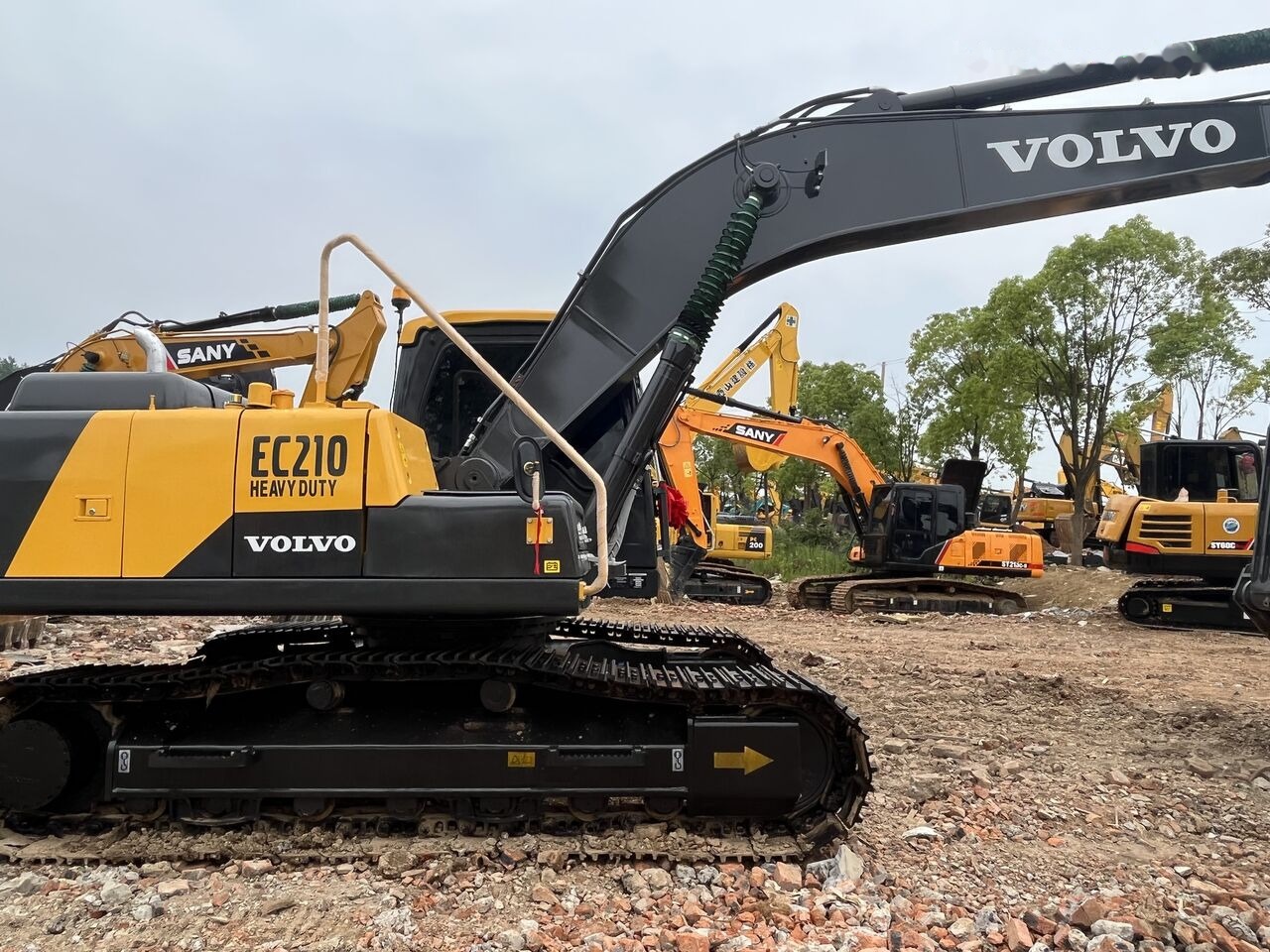 Volvo EC210 - 크롤러 굴삭기 : 사진 2 Volvo EC210 - 크롤러 굴삭기 : 사진 2