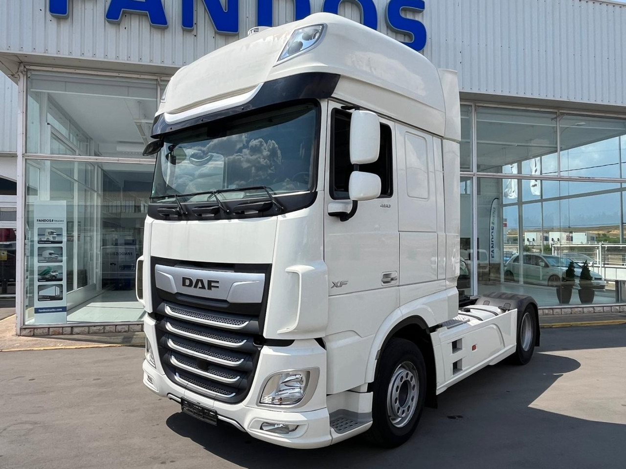 Cabeza Tractora DAF 480 AUTOMATICA CON INTARDER - 트랙터 유닛 : 사진 1 Cabeza Tractora DAF 480 AUTOMATICA CON INTARDER - 트랙터 유닛 : 사진 1