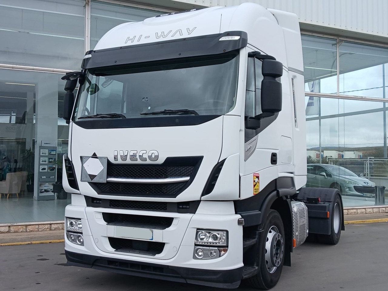 Cabeza Tractora IVECO 480 AUTOMATICO CON INTARDER - 트랙터 유닛 : 사진 1 Cabeza Tractora IVECO 480 AUTOMATICO CON INTARDER - 트랙터 유닛 : 사진 1