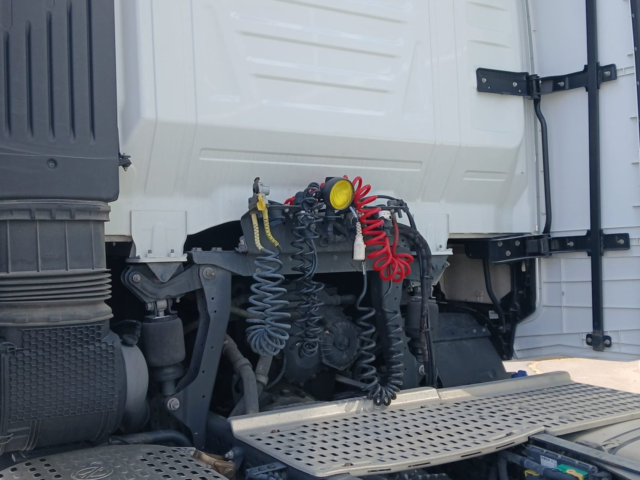 Cabeza Tractora IVECO 480 AUTOMATICO CON INTARDER - 트랙터 유닛 : 사진 5 Cabeza Tractora IVECO 480 AUTOMATICO CON INTARDER - 트랙터 유닛 : 사진 5