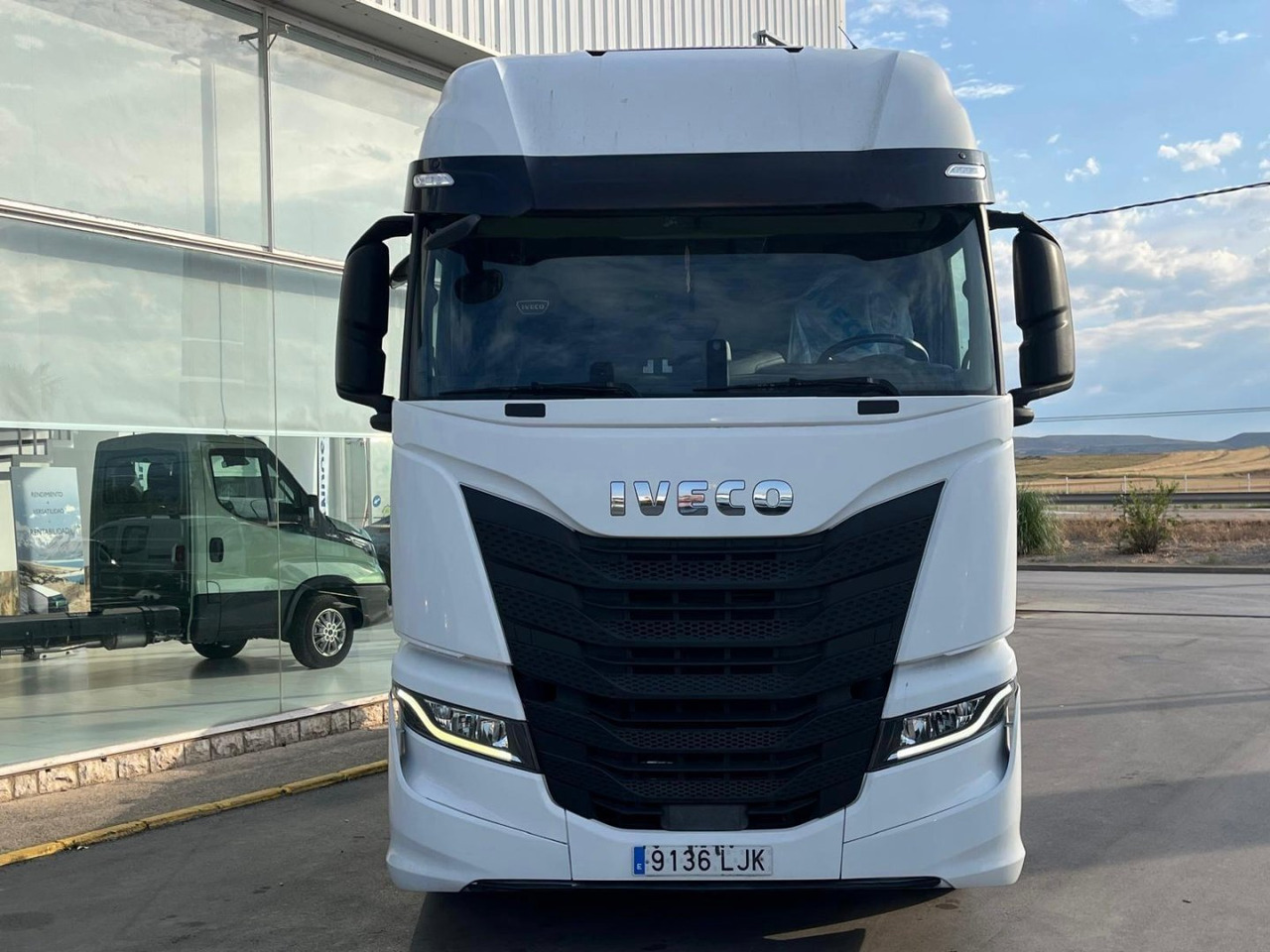 Cabeza Tractora IVECO 510 AUTOMATICO INTARDER - 트랙터 유닛 : 사진 2 Cabeza Tractora IVECO 510 AUTOMATICO INTARDER - 트랙터 유닛 : 사진 2