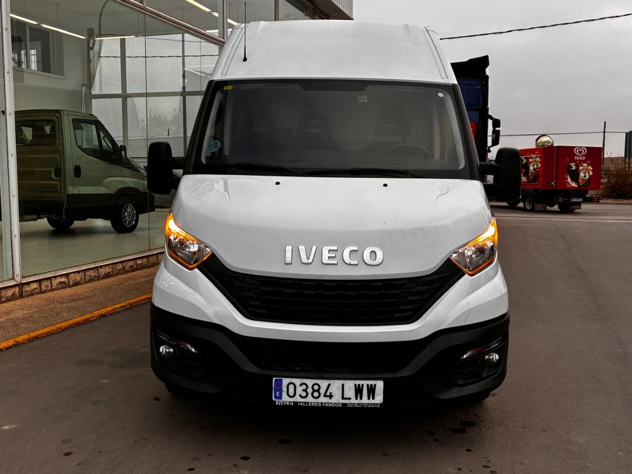 Furgón IVECO 35S14 V 16m3 - 패널 밴 : 사진 2 Furgón IVECO 35S14 V 16m3 - 패널 밴 : 사진 2
