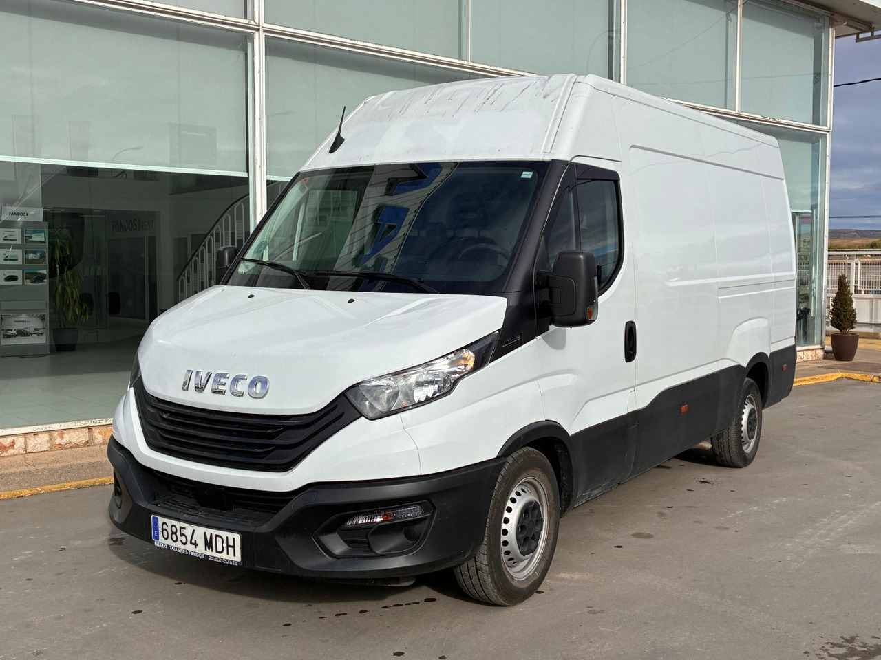 Furgón IVECO 35S16 V 12m3 - 패널 밴 : 사진 1 Furgón IVECO 35S16 V 12m3 - 패널 밴 : 사진 1