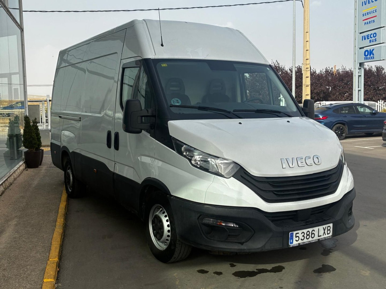 Furgón IVECO 35S16 V 12m3 - 패널 밴 : 사진 3 Furgón IVECO 35S16 V 12m3 - 패널 밴 : 사진 3